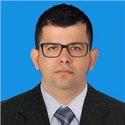 Trabaja como Docente de Filosofía